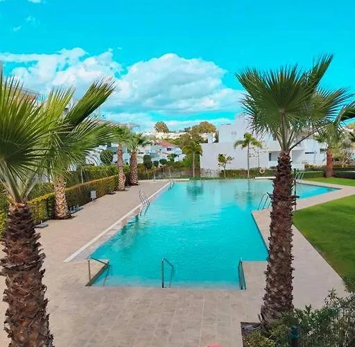 Luxury Golf & Private Garden Apartman Estepona
